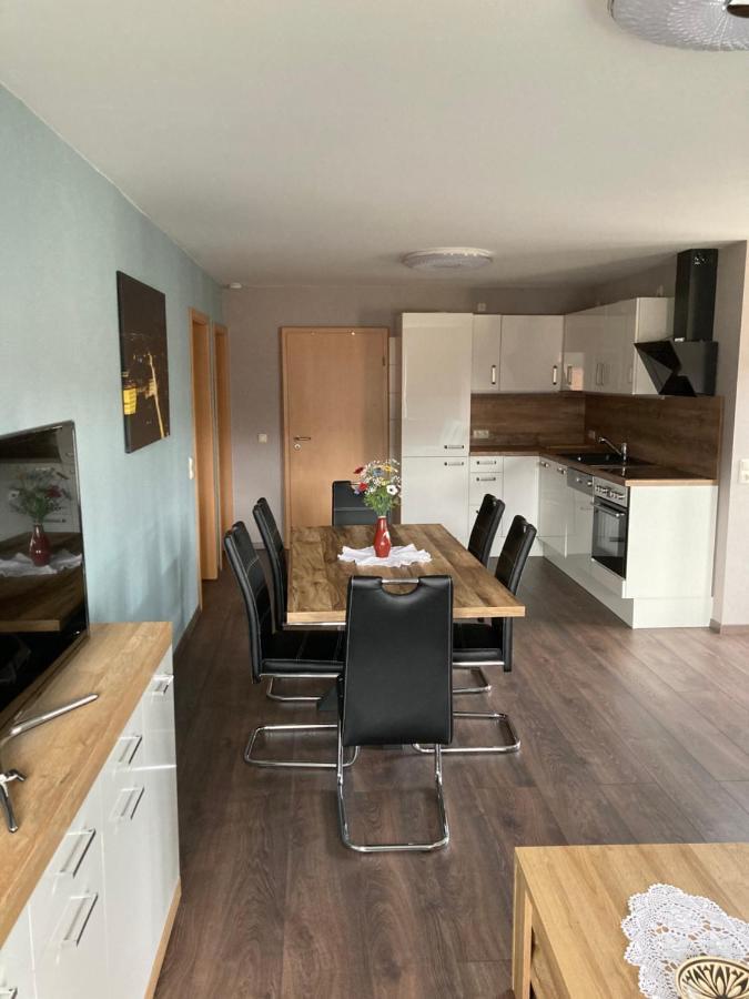 Ferienwohnung Am Schlosspark Ettersburg Bei Weimar Exterior foto