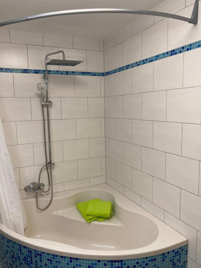 Ferienwohnung Am Schlosspark Ettersburg Bei Weimar Exterior foto